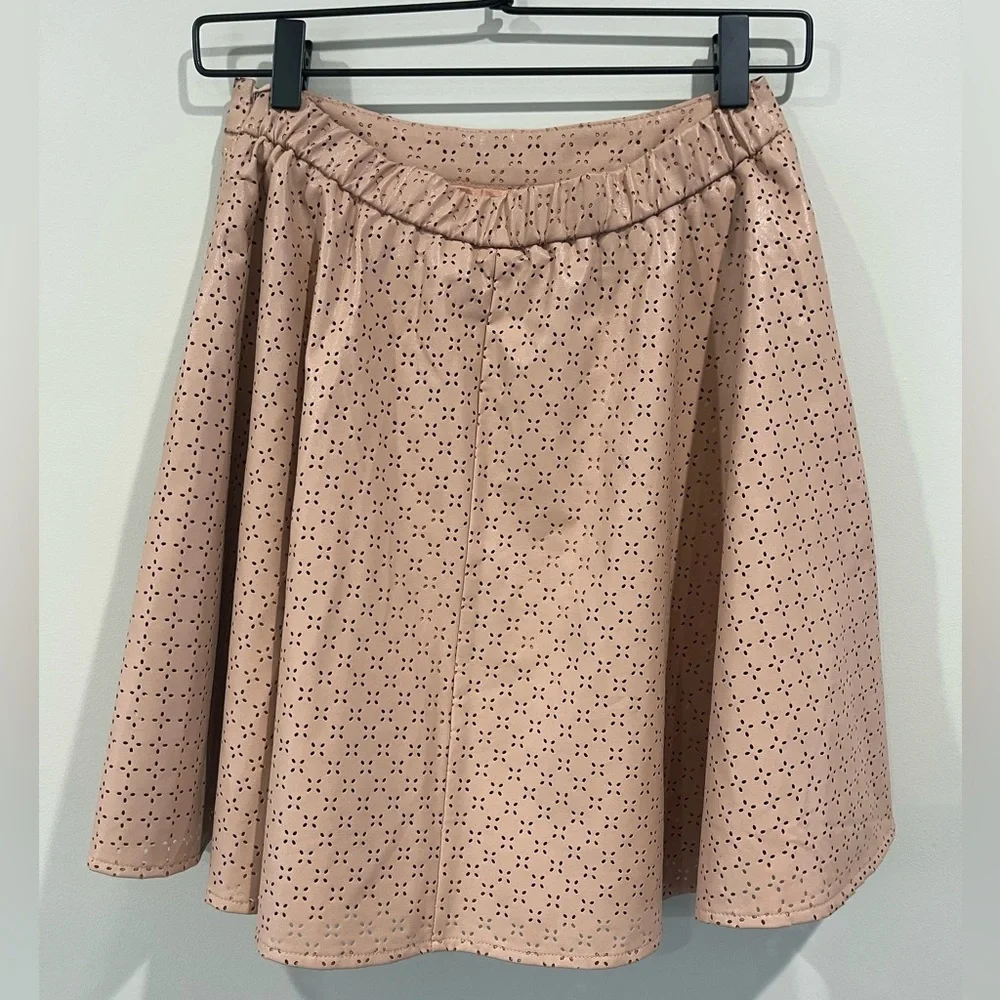 NWT•Anthropologie•Sunday Best Astral Swing Skirt Vegan Leather•Size 4 - Picture 3 of 7